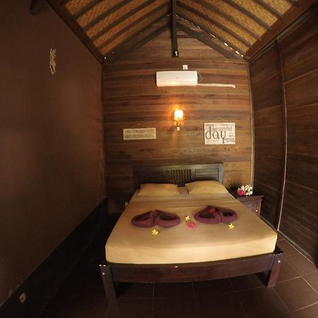 Alexyane Paradise Bungalow Quần đảo Gili Ngoại thất bức ảnh